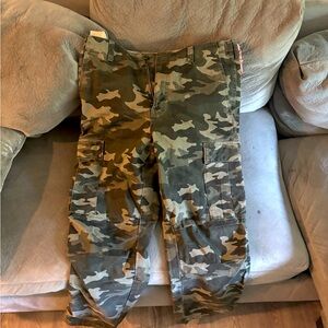 Banana Republic Camo Pants. Unworn.